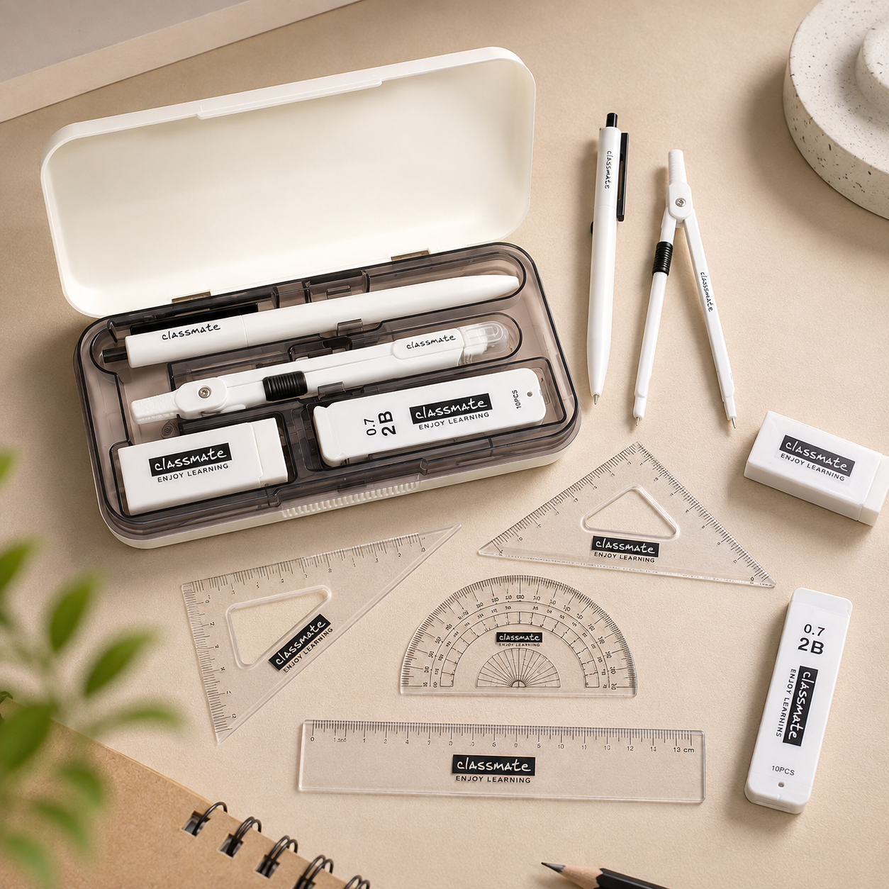 Classmate Spectra Geometry Box