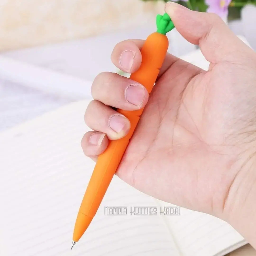 Carrot Shaped Mechanical Pencil 0.7mm + 5 Lead Tubes